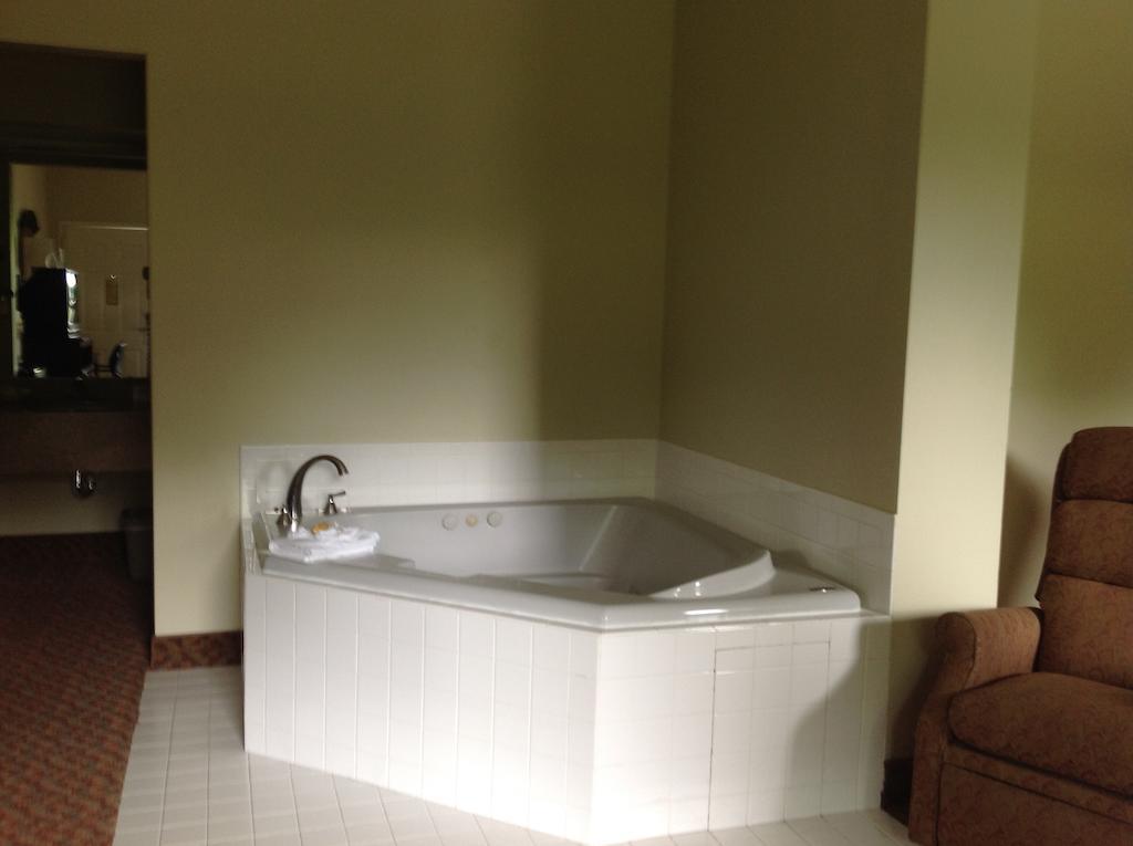 Days Inn - Chapel Hill Kamer foto